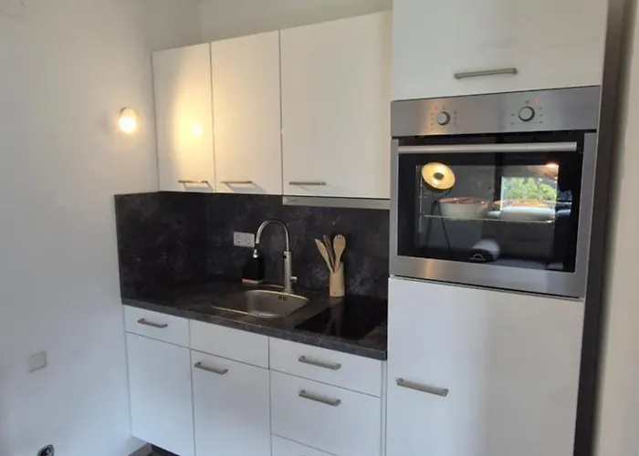 Ferienoase Mit Garten - Ihr Tor Zum Sauerland Appartamento