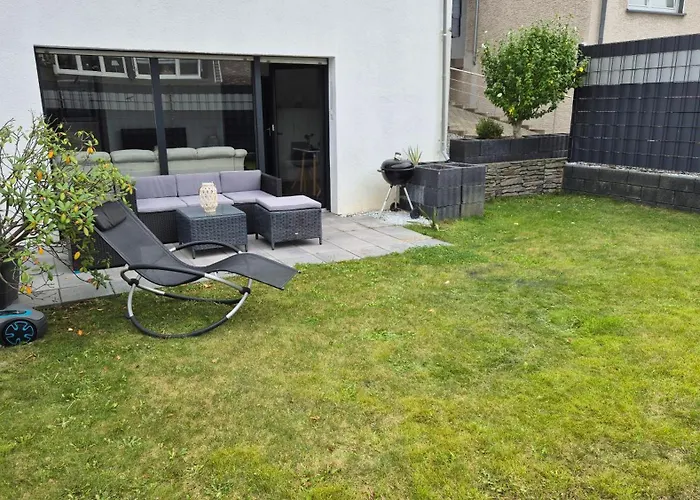 Ferienoase Mit Garten - Ihr Tor Zum Sauerland Appartamento