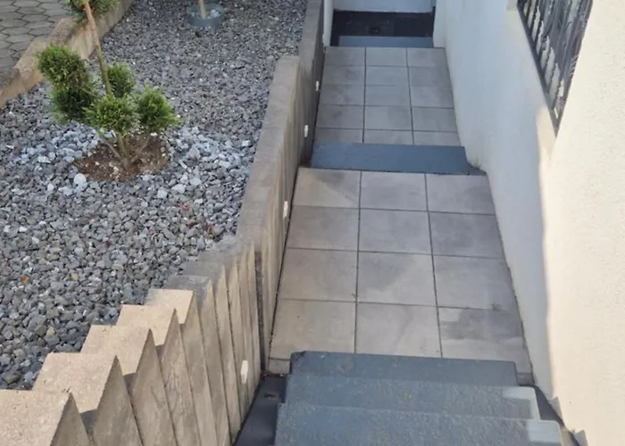 Ferienoase Mit Garten - Ihr Tor Zum Sauerland Appartamento